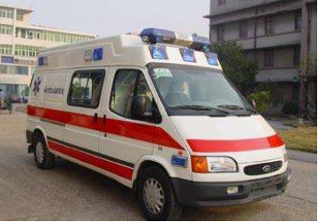 崇明县救护车租赁